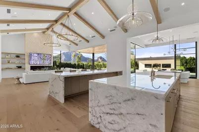 6724 N 62nd Street N, Paradise Valley, AZ 85253 - Photo 2