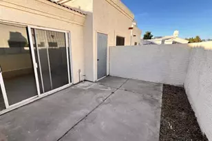 2100 W Lemon Tree Pl, Chandler, AZ 85224 - Photo 12