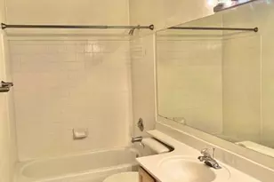 2100 W Lemon Tree Pl, Chandler, AZ 85224 - Photo 10