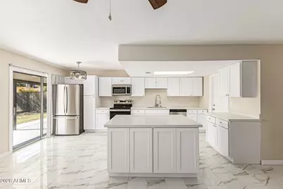 1521 E Diamond Avenue, Mesa, AZ 85204 - Photo 4