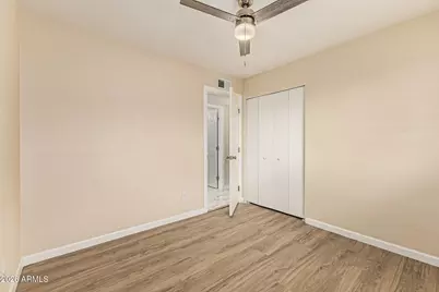 1521 E Diamond Avenue, Mesa, AZ 85204 - Photo 12