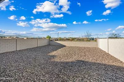 17566 W San Juan Avenue, Litchfield Park, AZ 85340 - Photo 16