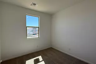 47372 W Kenner Dr, Maricopa, AZ 85139 - Photo 4