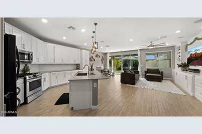 9741 E Research Avenue, Mesa, AZ 85212 - Photo 10