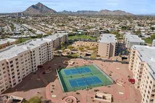 7970 E Camelback Rd, Scottsdale, AZ 85251 - Photo 22