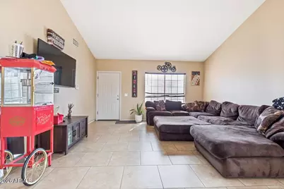 8722 W McLellan Road, Glendale, AZ 85305 - Photo 8
