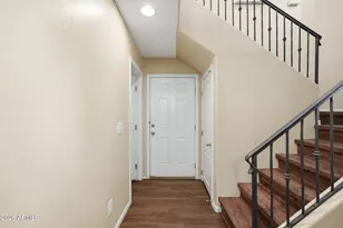 5617 S 21st Pl, Phoenix, AZ 85040 - Photo 2