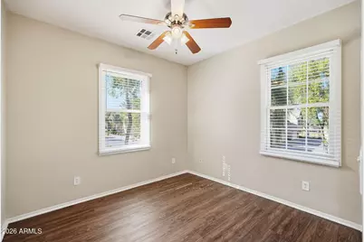 5617 S 21st Place, Phoenix, AZ 85040 - Photo 14