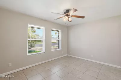 423 W Horseshoe Avenue, Gilbert, AZ 85233 - Photo 22