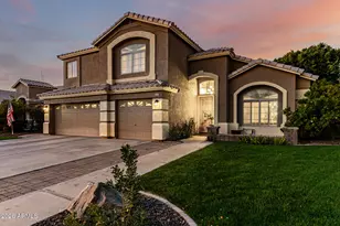 744 W Estrella Dr, Gilbert, AZ 85233 - Photo 38