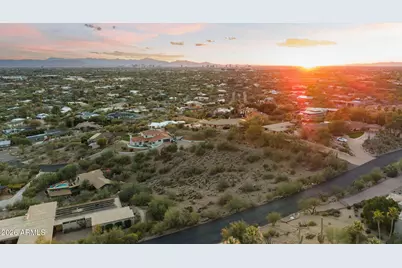 4275 E Keim Drive #-, Paradise Valley, AZ 85253 - Photo 4