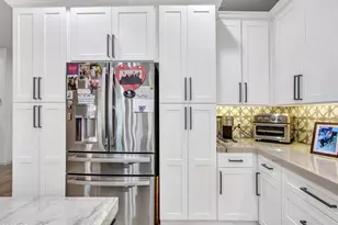 25604 N 51st Dr, Phoenix, AZ 85083 - Photo 8