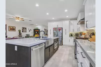 25604 N 51st Drive, Phoenix, AZ 85083 - Photo 10