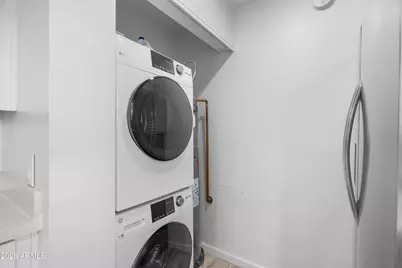 7494 E Earll Drive #Apt 217, Scottsdale, AZ 85251 - Photo 8