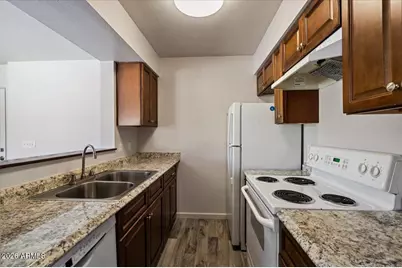 1346 E Mountain View Road #210, Phoenix, AZ 85020 - Photo 18