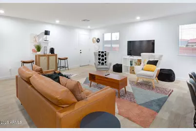 341 S Mountain Road #1, Apache Junction, AZ 85120 - Photo 4