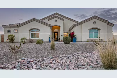 13621 W Tuckey Court, Glendale, AZ 85307 - Photo 2