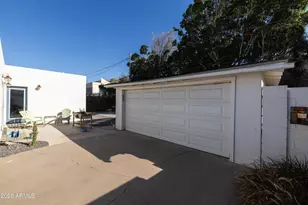 1517 E Pinchot Ave, Phoenix, AZ 85014 - Photo 54