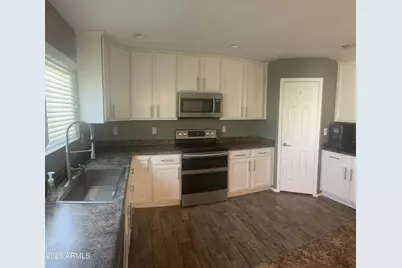 3036 W Country Club Terrace, Phoenix, AZ 85027 - Photo 2