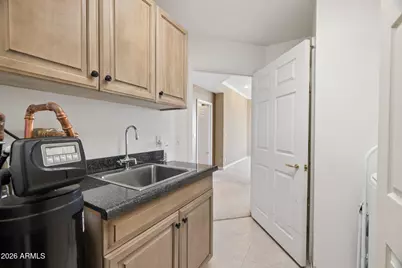 1040 E Osborn Road #803, Phoenix, AZ 85014 - Photo 14