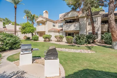 6885 E Cochise Road #Apt 132, Paradise Valley, AZ 85253 - Photo 4
