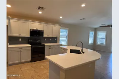 18129 W Desert Lane, Surprise, AZ 85388 - Photo 4