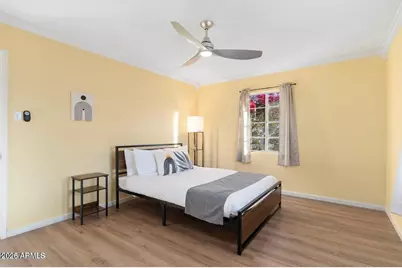 4245 N 16th Drive, Phoenix, AZ 85015 - Photo 10