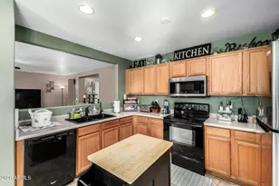 8419 E Milagro Cir, Mesa, AZ 85209 - Photo 14