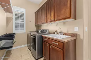 1397 E Glacier Pl, Chandler, AZ 85249 - Photo 18