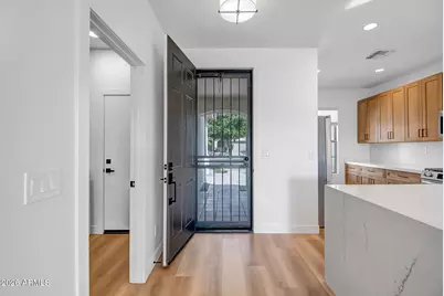 2579 W Lewis and Clark Trail, Anthem, AZ 85086 - Photo 2