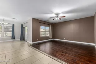 1042 S Bedford Pl, Chandler, AZ 85286 - Photo 4