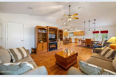 2236 Cross Country Road, Overgaard, AZ 85933 - Photo 10