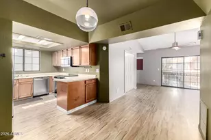 925 N College Ave, Tempe, AZ 85288 - Photo 10