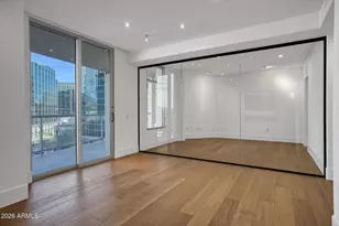 2402 E Esplanade Ln, Phoenix, AZ 85016 - Photo 8