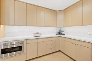 2402 E Esplanade Ln, Phoenix, AZ 85016 - Photo 20