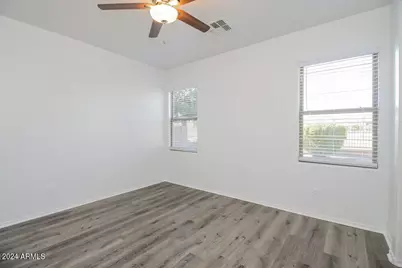 2331 W Saint Catherine Avenue, Phoenix, AZ 85041 - Photo 10