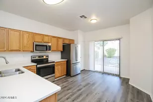 2331 W St Catherine Ave, Phoenix, AZ 85041 - Photo 6