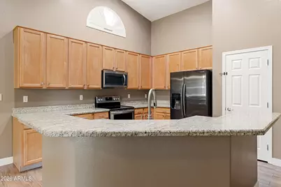 1735 E Bartlett Place, Chandler, AZ 85249 - Photo 4