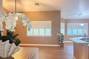 1735 E Bartlett Pl, Chandler, AZ 85249 - Photo 4