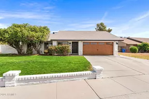 2021 S Saguaro Cir, Mesa, AZ 85202 - Photo 4