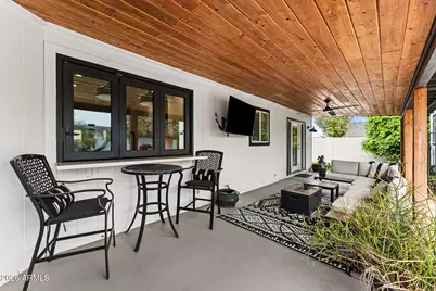 2021 S Saguaro Circle, Mesa, AZ 85202 - Photo 2