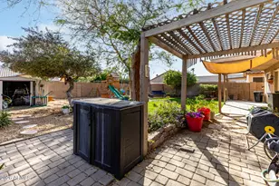 8631 W Fullam St, Peoria, AZ 85382 - Photo 20