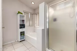 8631 W Fullam St, Peoria, AZ 85382 - Photo 16