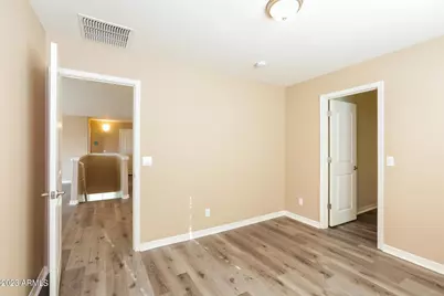 5809 S 27th Lane, Phoenix, AZ 85041 - Photo 10