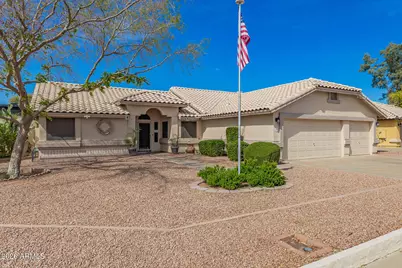 10346 N 68th Lane, Peoria, AZ 85345 - Photo 2