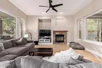 2886 E Washington Avenue, Gilbert, AZ 85234 - Photo 16