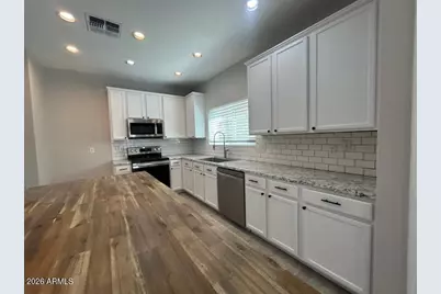 659 W Jahns Court, Casa Grande, AZ 85122 - Photo 2