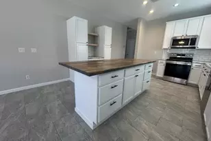 659 W Jahns Ct, Casa Grande, AZ 85122 - Photo 4