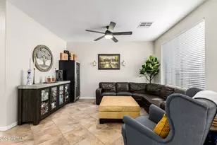 5111 W Cavedale Dr, Phoenix, AZ 85083 - Photo 12