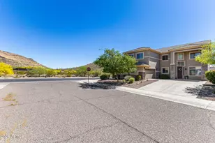 5111 W Cavedale Dr, Phoenix, AZ 85083 - Photo 10